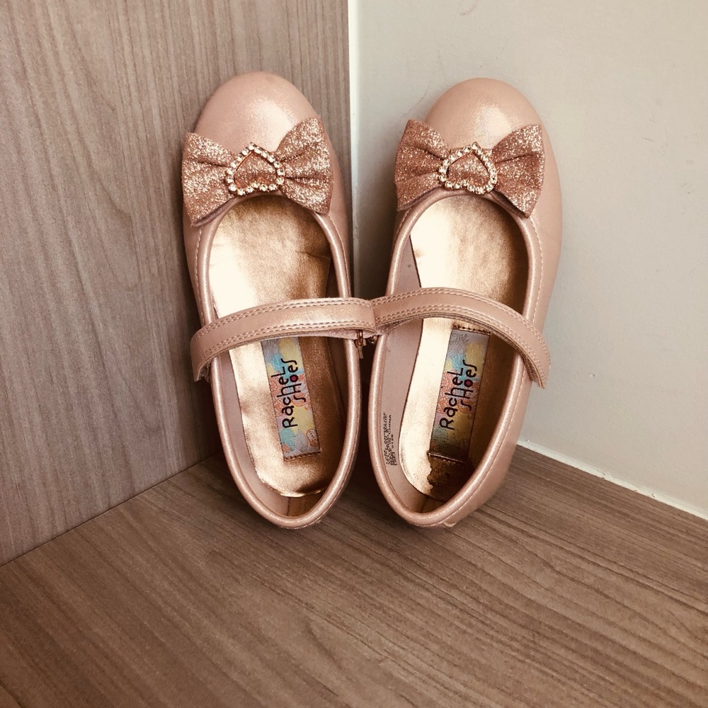 New Rachel Shoes Rose Gold Mary Jane Flats with Glitter Bow Accent